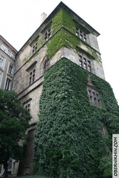 Монастырь на территории Пражского града