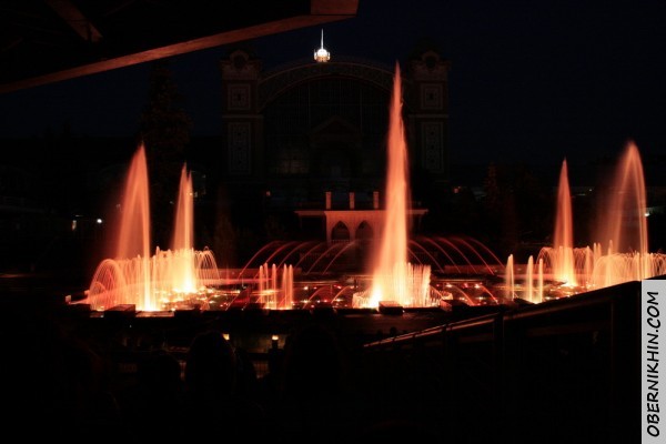 Поющие фонтаны