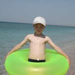 Попытка зайти в воду