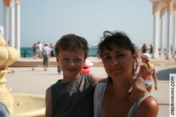 За нами море