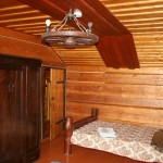 вторая кровать нашей спальни