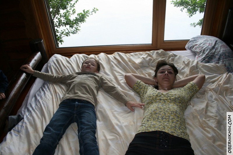 В спальне В спальне