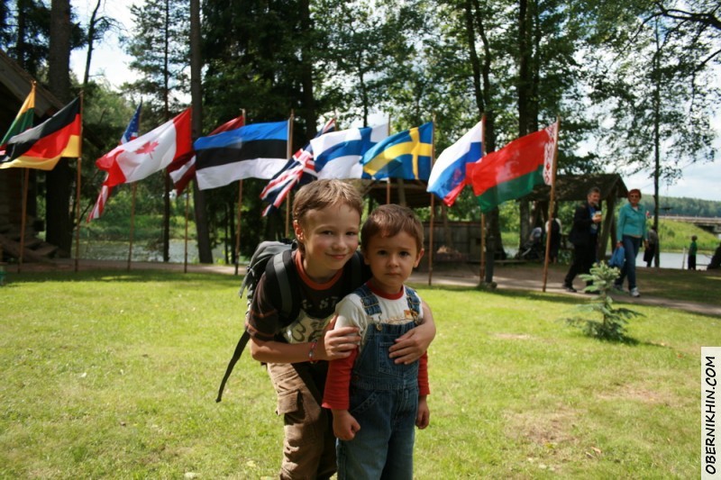 Братики Братики