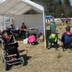 Петька играет