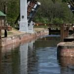 Канал с разводными воротами