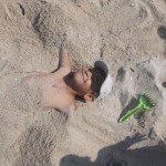 Закопали погреться :)