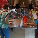 Саша и Петя управляют парусами!