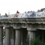 вид на скамейку с боку